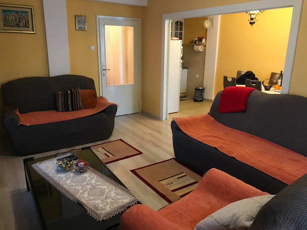 Apartment S&T Tivat Exterior photo
