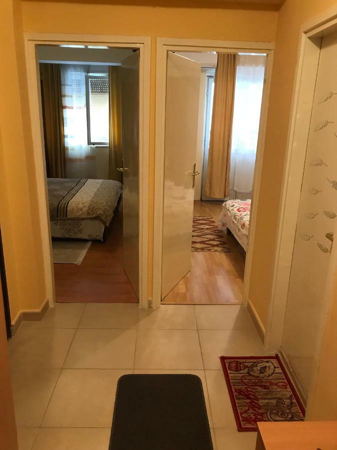 Apartment S&T Tivat Exterior photo